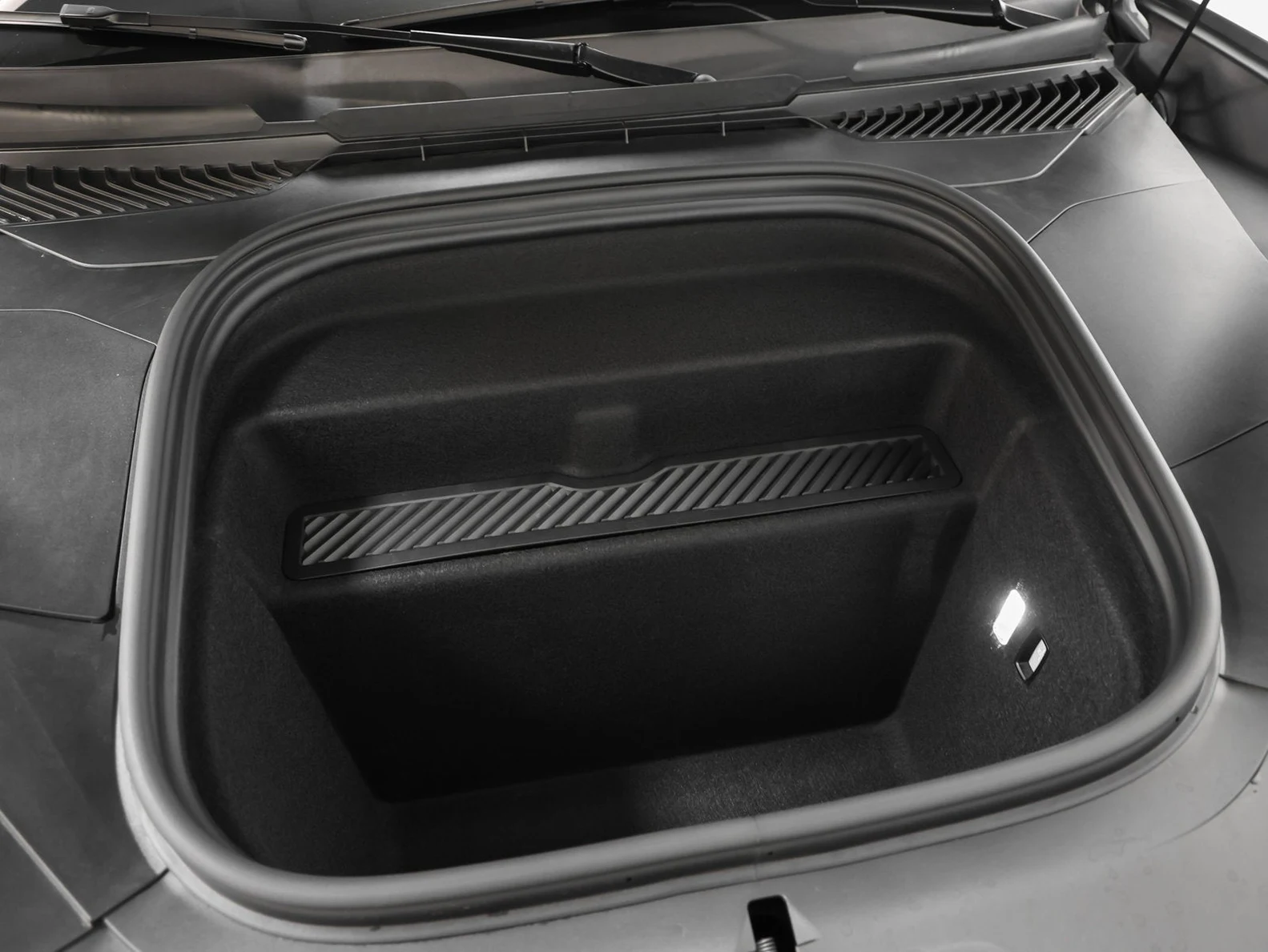 2026 Porsche Cayenne Electric (E4), 16/20
