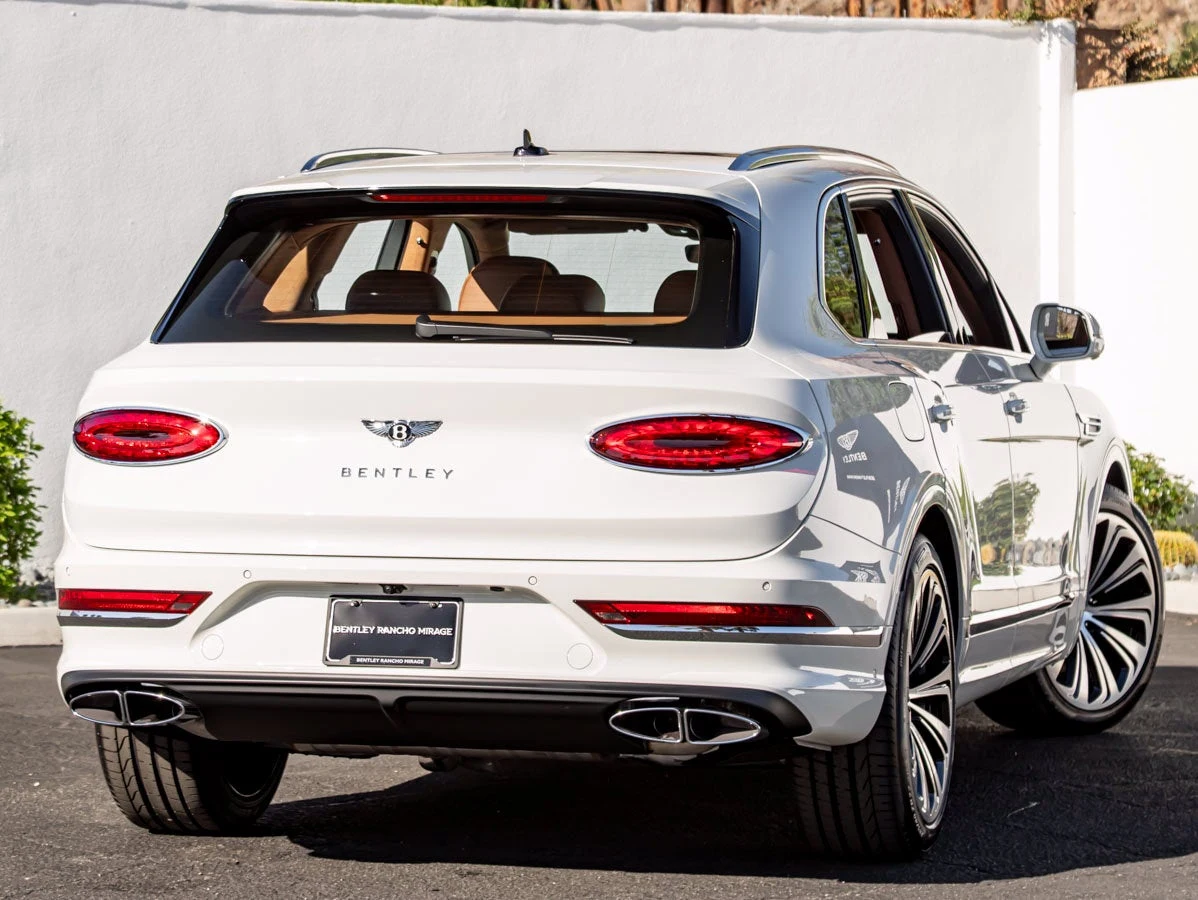 2026 Bentley Bentayga V8 Azure, 9/20