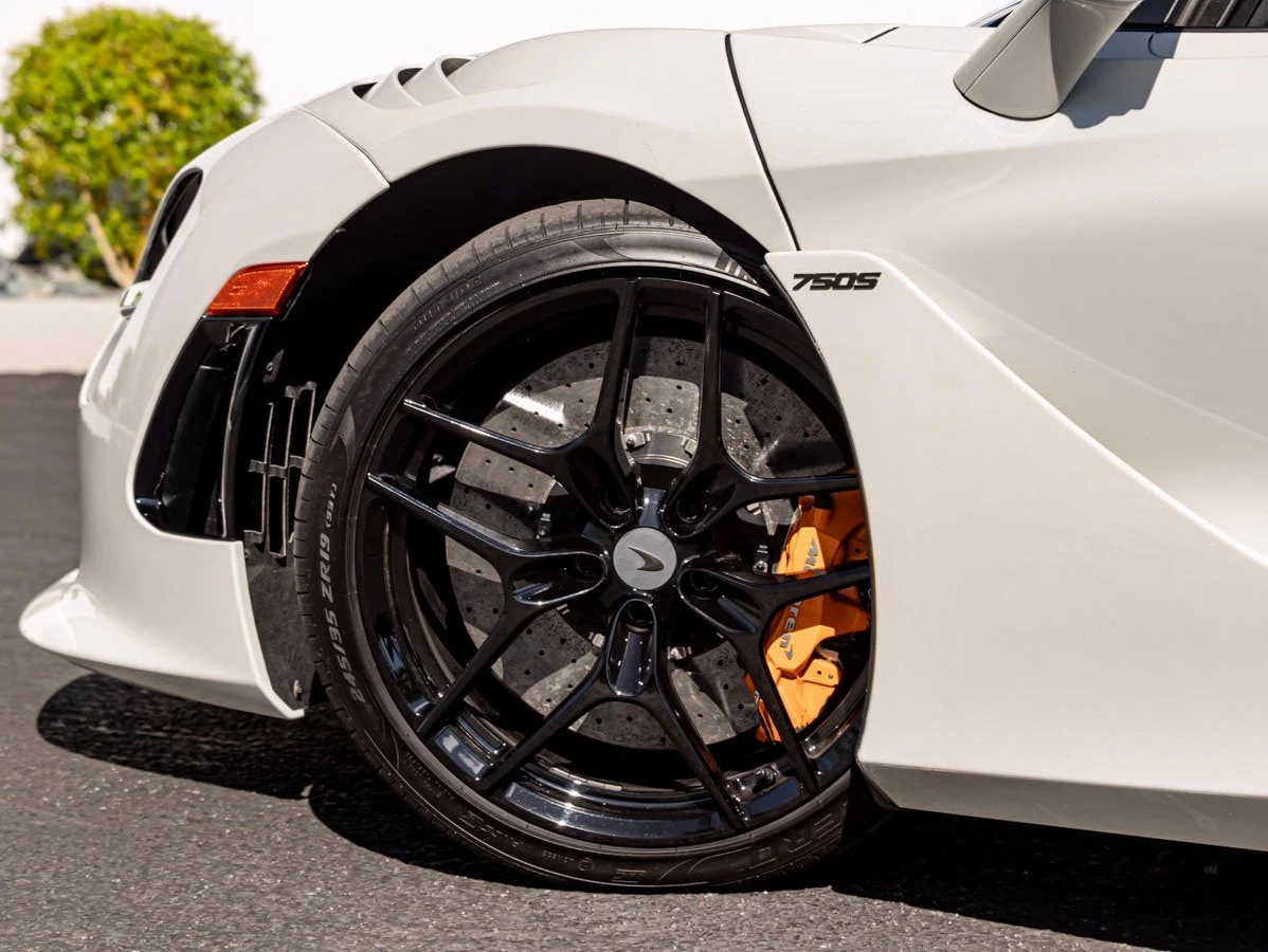 2025 McLaren 750S Coupé, 13/20