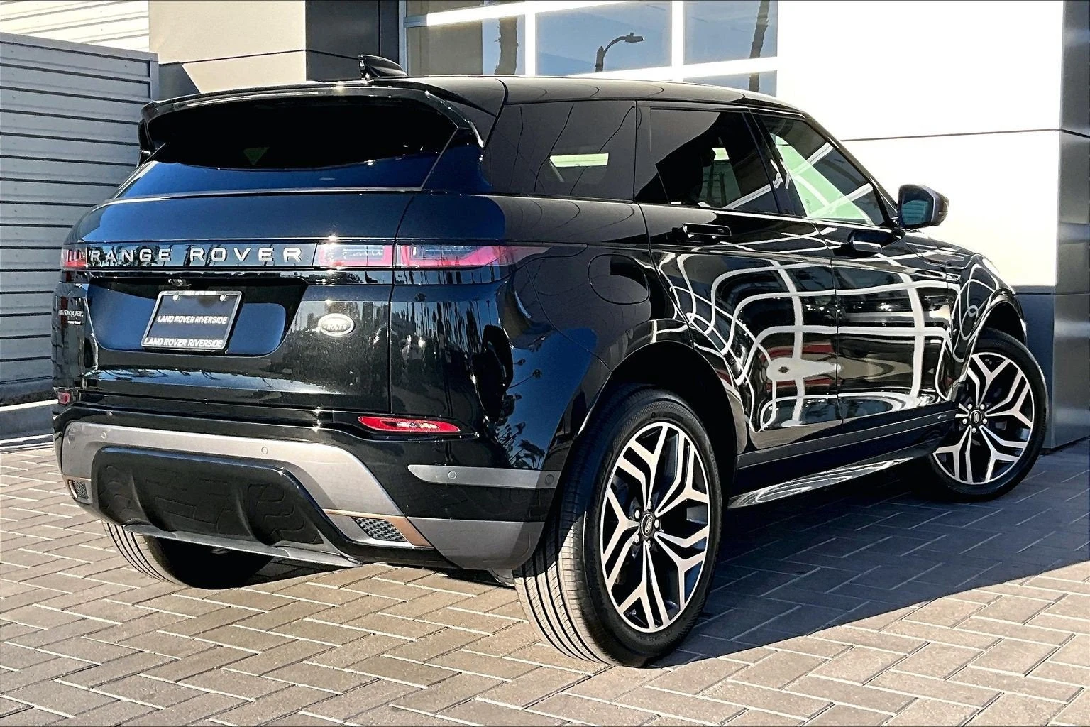2020 Land Rover Range Rover Evoque P300 MHEV R-Dynamic HSE (L551), 11/20