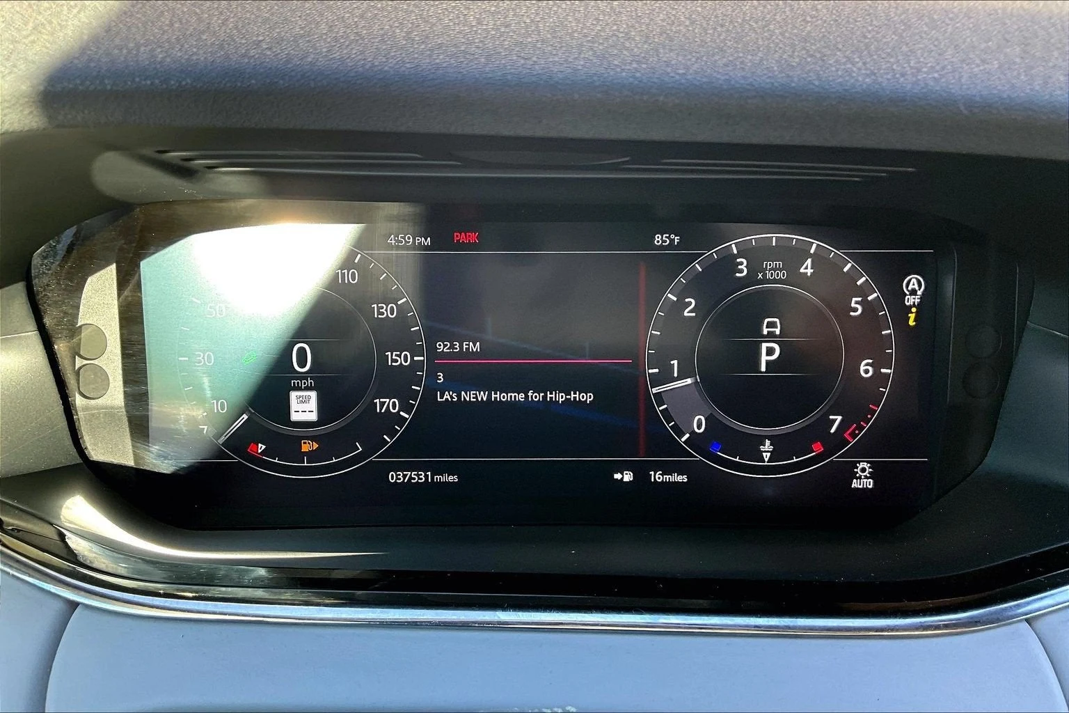 2020 Land Rover Range Rover Evoque P300 MHEV R-Dynamic HSE (L551), 18/20