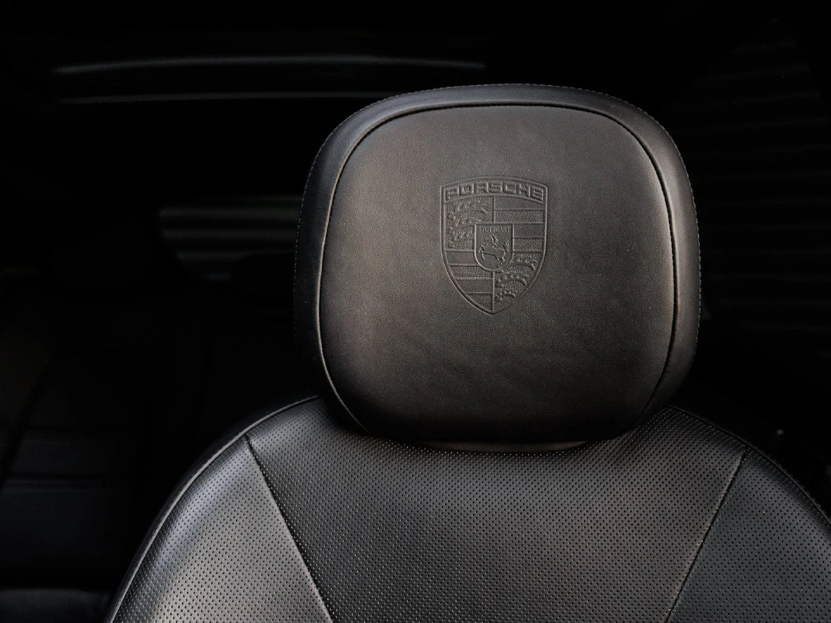 2023 Porsche Cayenne E-Hybrid Platinum Edition (3rd Generation), 16/20