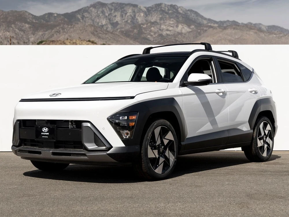 Hyundai Kona Limited (SX2) · Atlas White · Indigo Auto Group