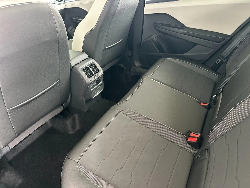 2026 Volkswagen Taos SE (2025 Update), 11/20