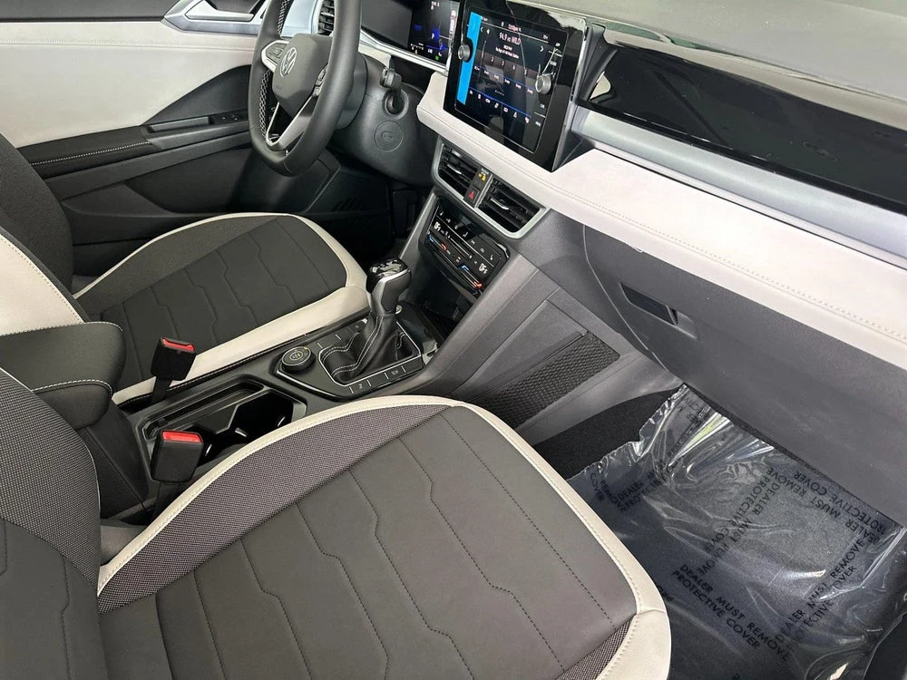 2026 Volkswagen Taos SE (2025 Update), 15/20