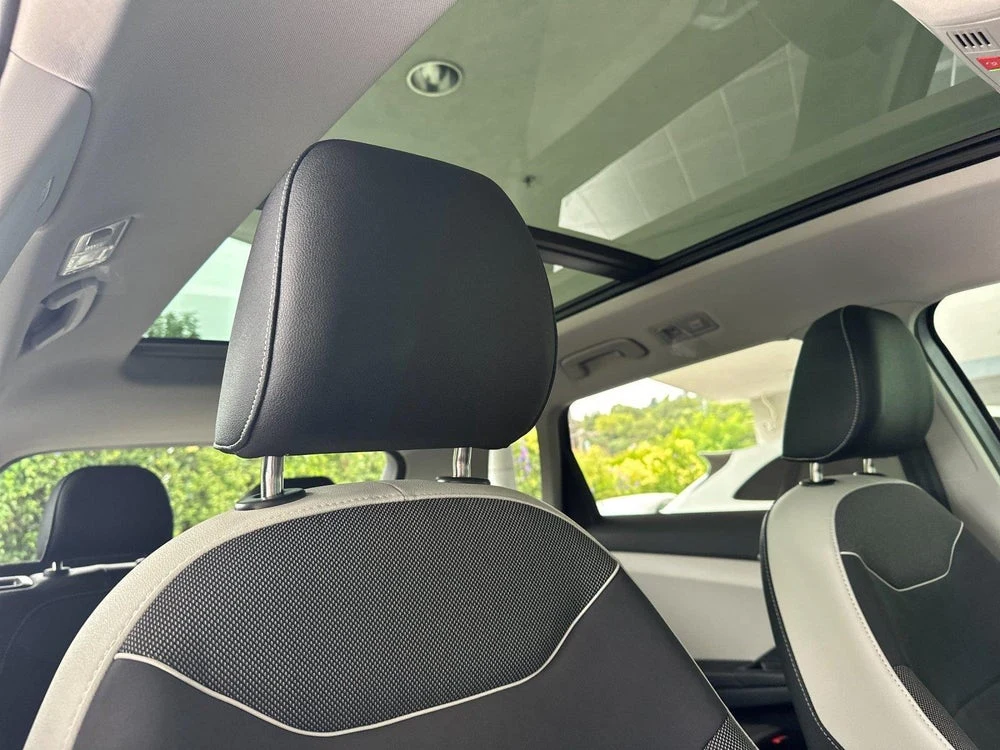 2026 Volkswagen Taos SE (2025 Update), 16/20