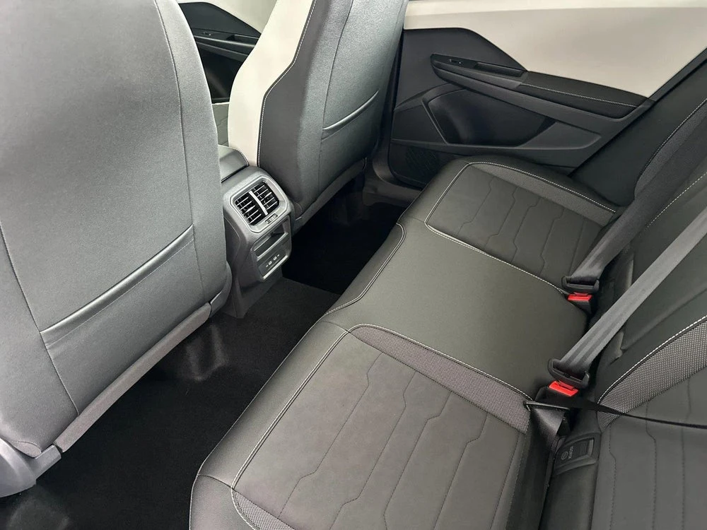 2026 Volkswagen Taos SE (2025 Update), 11/20