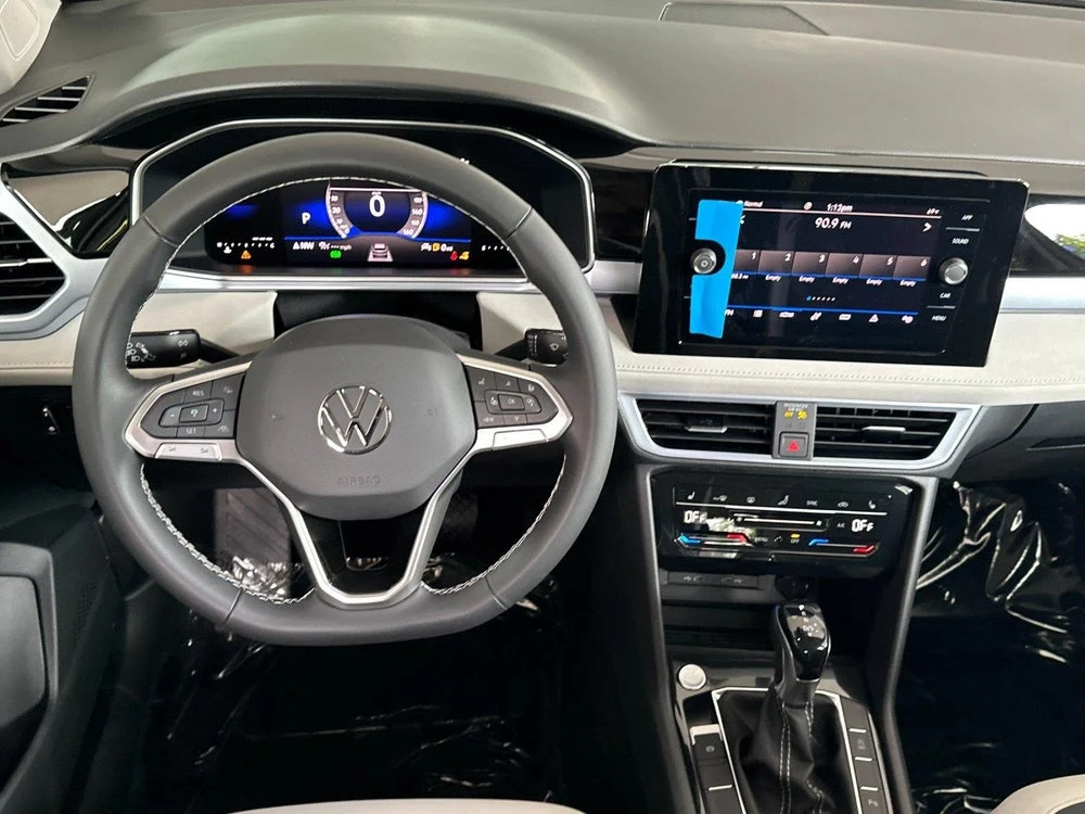 2026 Volkswagen Taos SE (2025 Update), 13/20