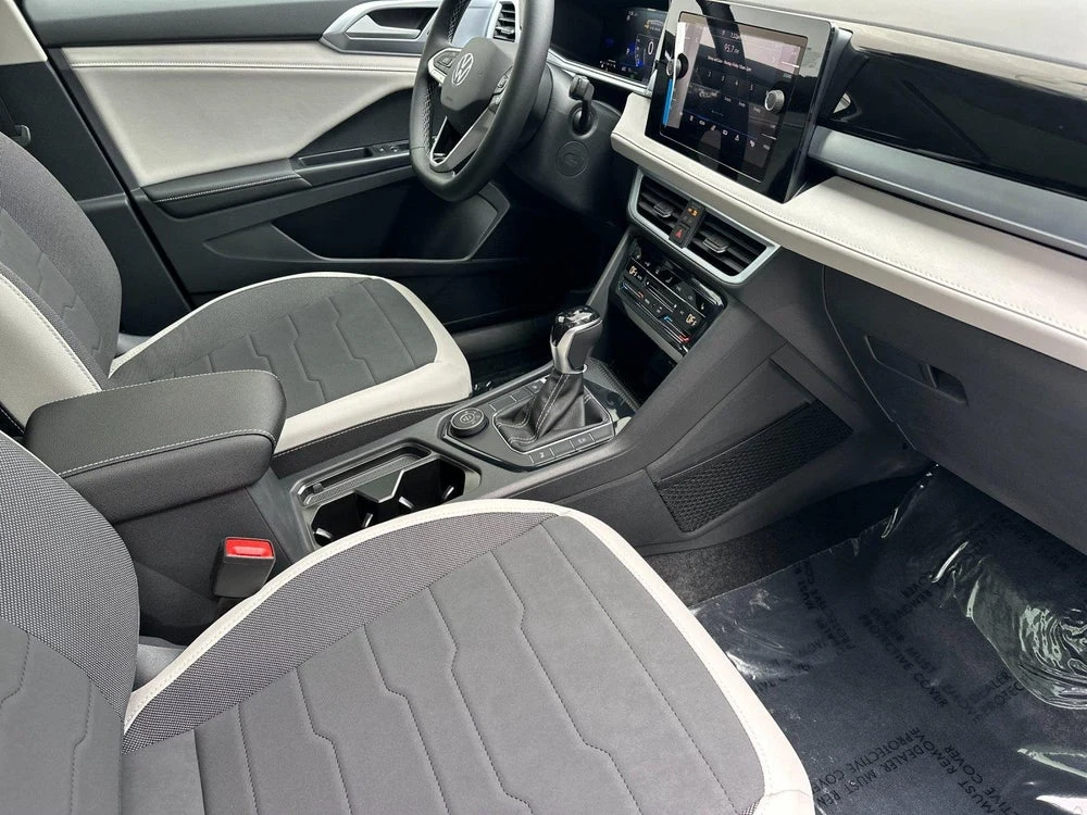 2026 Volkswagen Taos SE (2025 Update), 15/20