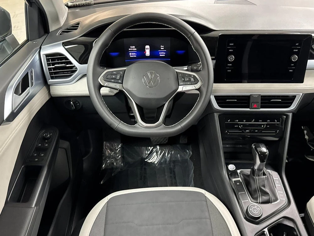 2026 Volkswagen Taos SE (2025 Update), 13/20