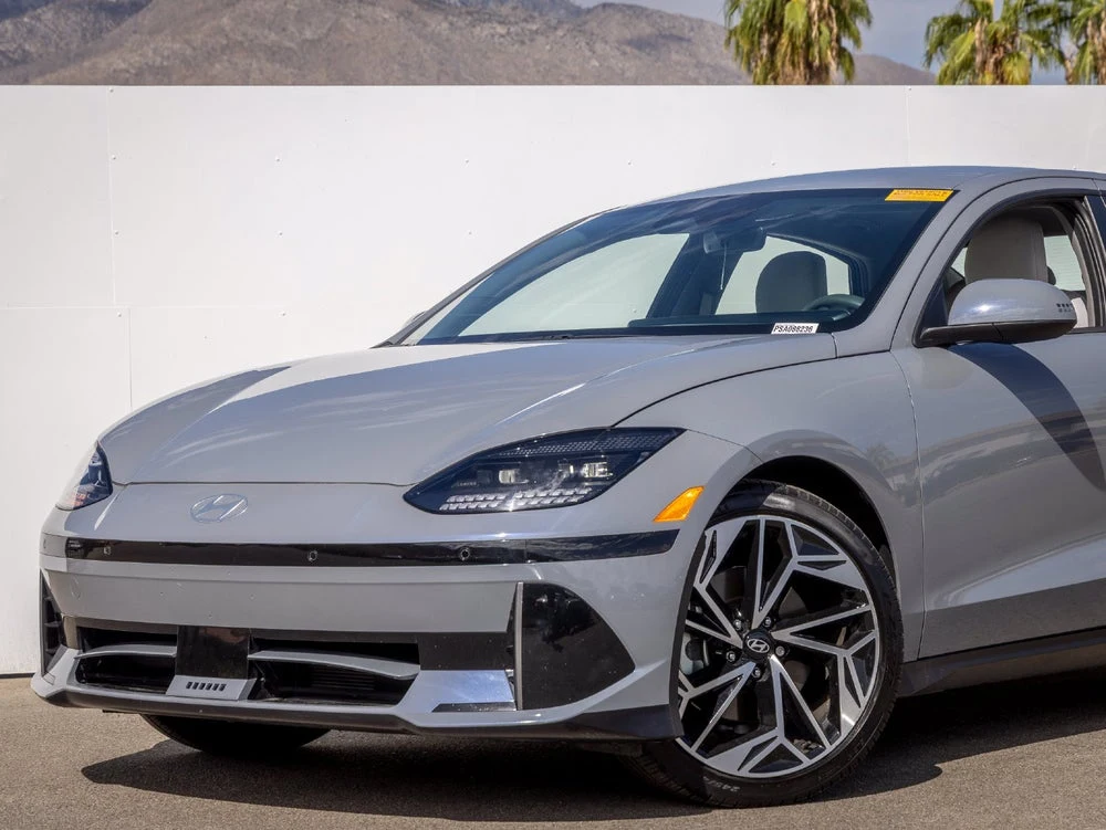 2025 Hyundai IONIQ 6 SEL (Original Version), 2/20