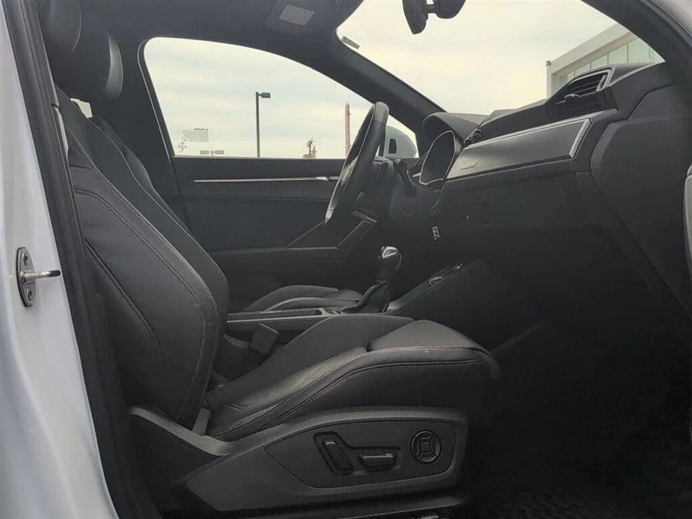 2024 Audi Q3 S line Premium Plus (F3), 11/13