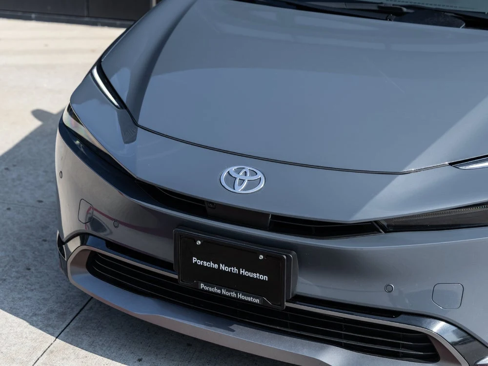 2024 Toyota Prius Limited (XW60), 15/20