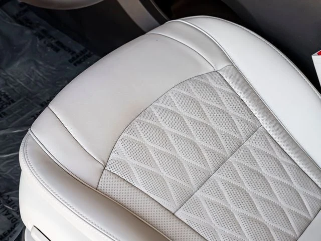 2023 Buick Enclave Avenir (2nd Generation), 17/20