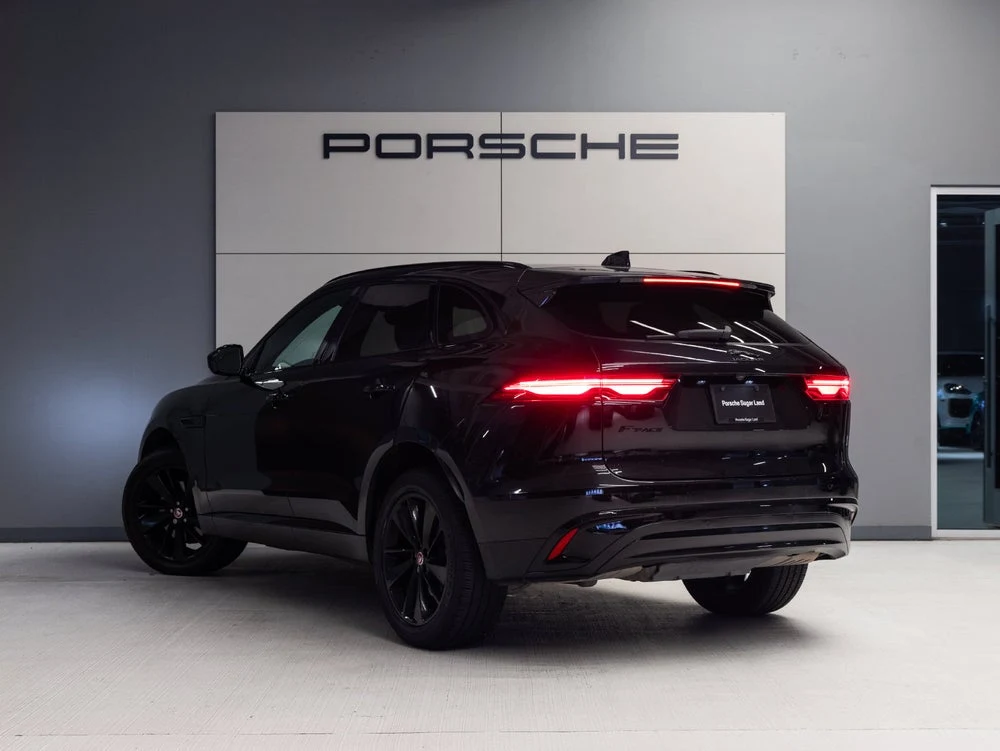 2023 Jaguar F-PACE S (X761), 3/20