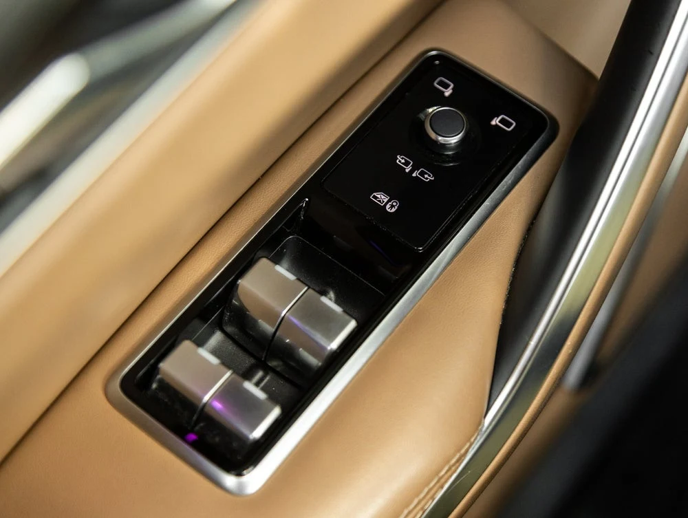 2023 Jaguar F-PACE S (X761), 18/20