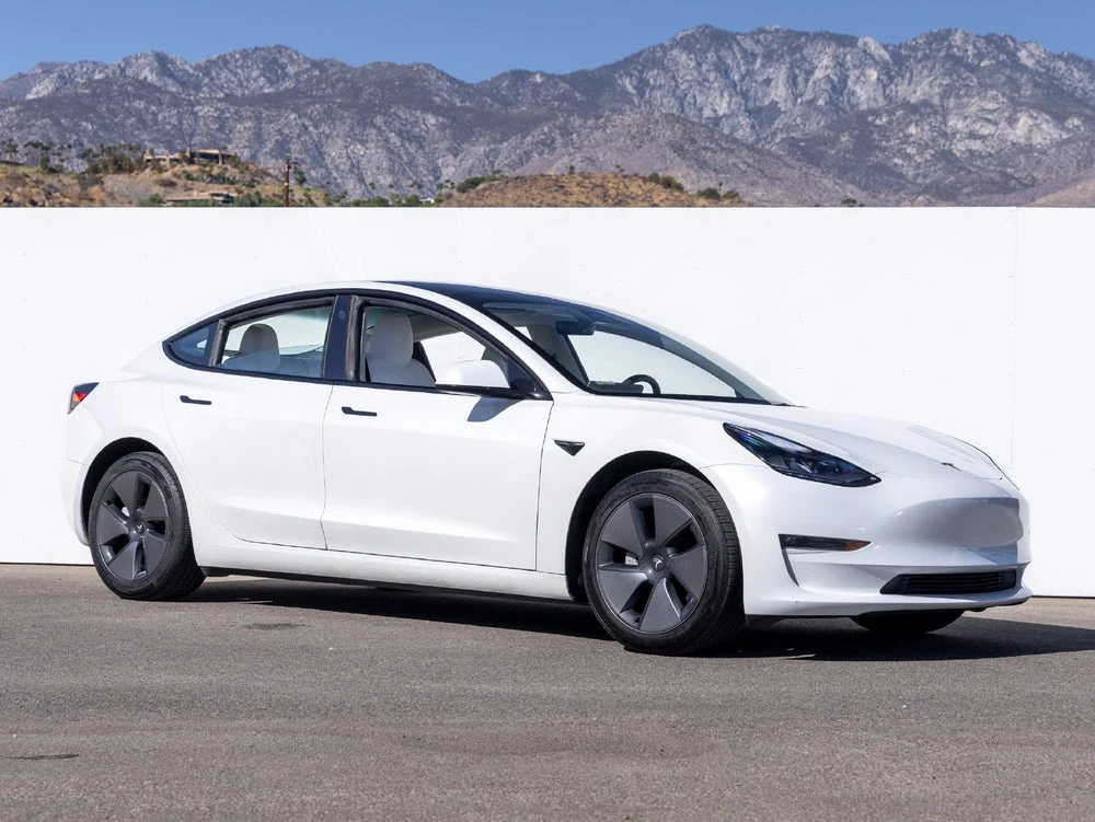 2023 Tesla Model 3 Base (Original Version), 8/20