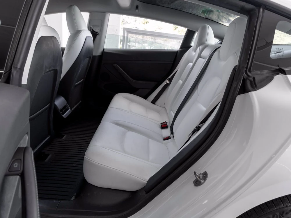 2023 Tesla Model 3 Base (Original Version), 19/20