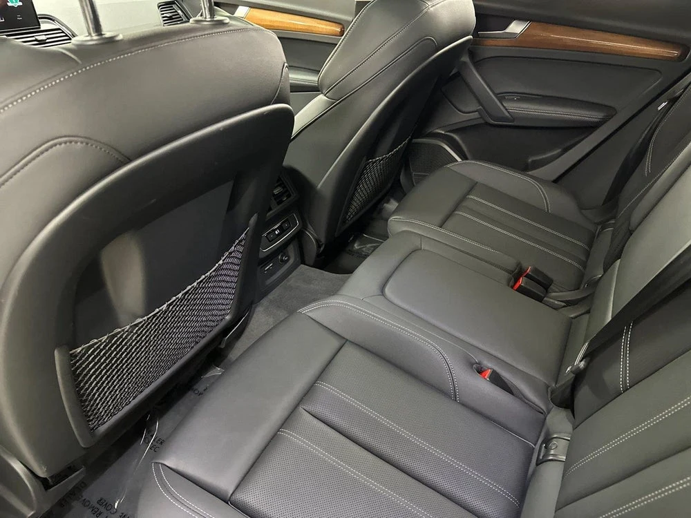 2023 Audi Q5 S line 45 TFSI quattro Premium Plus (FY), 11/20