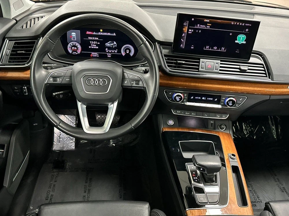 2023 Audi Q5 S line 45 TFSI quattro Premium Plus (FY), 13/20