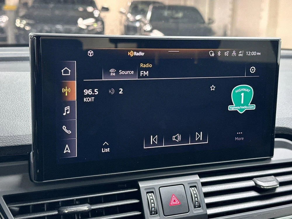 2023 Audi Q5 S line 45 TFSI quattro Premium Plus (FY), 17/20