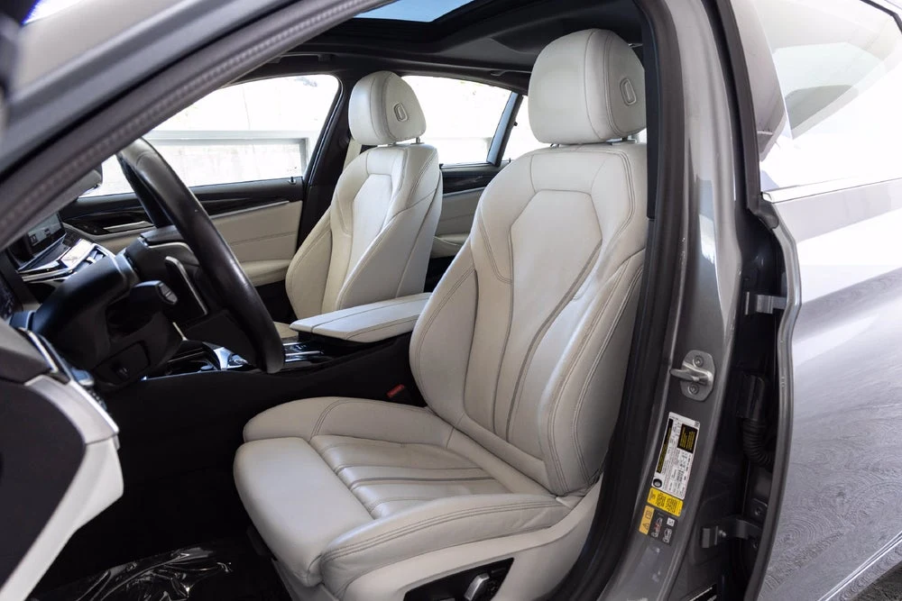 2023 BMW 530e xDrive (G30), 19/20