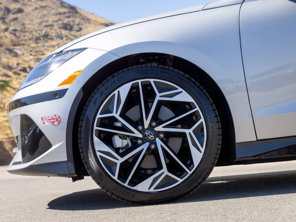 2023 Hyundai IONIQ 6 Limited (Original Version), 4/13