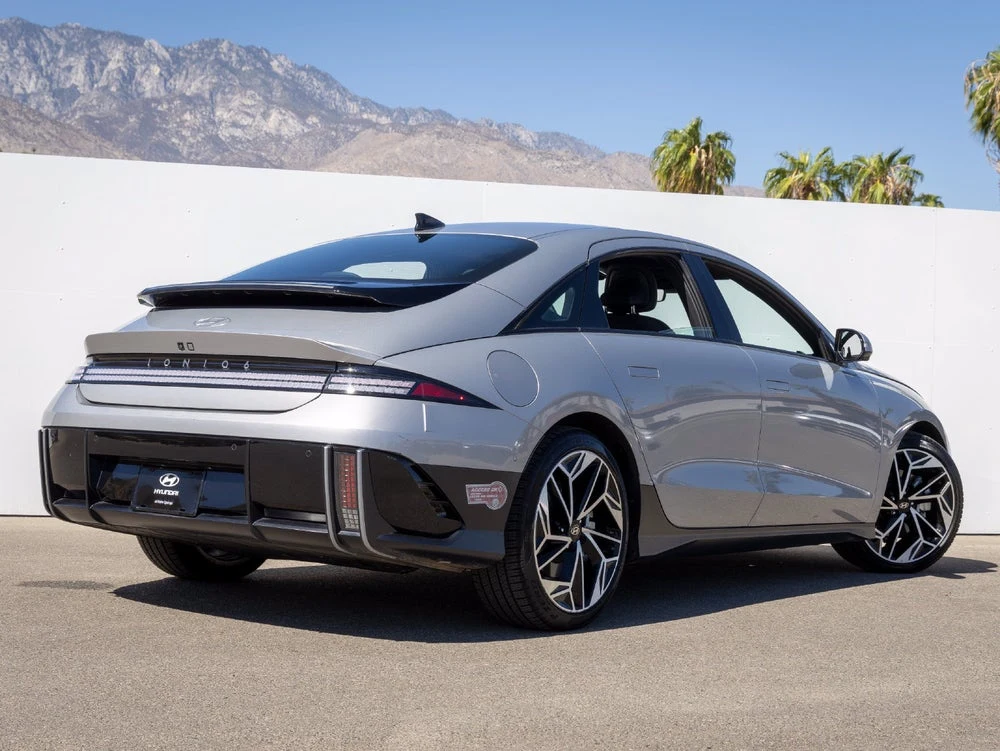 2023 Hyundai IONIQ 6 Limited (Original Version), 12/13