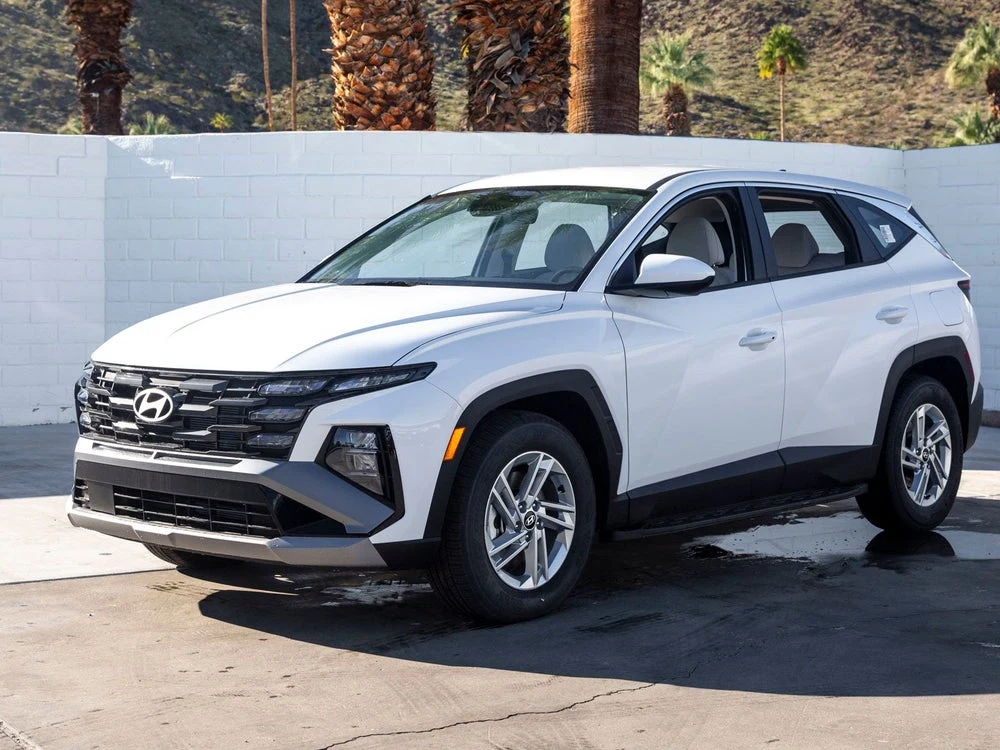 Hyundai Tucson SE (2025 Update) · White Pearl · Indigo Auto Group