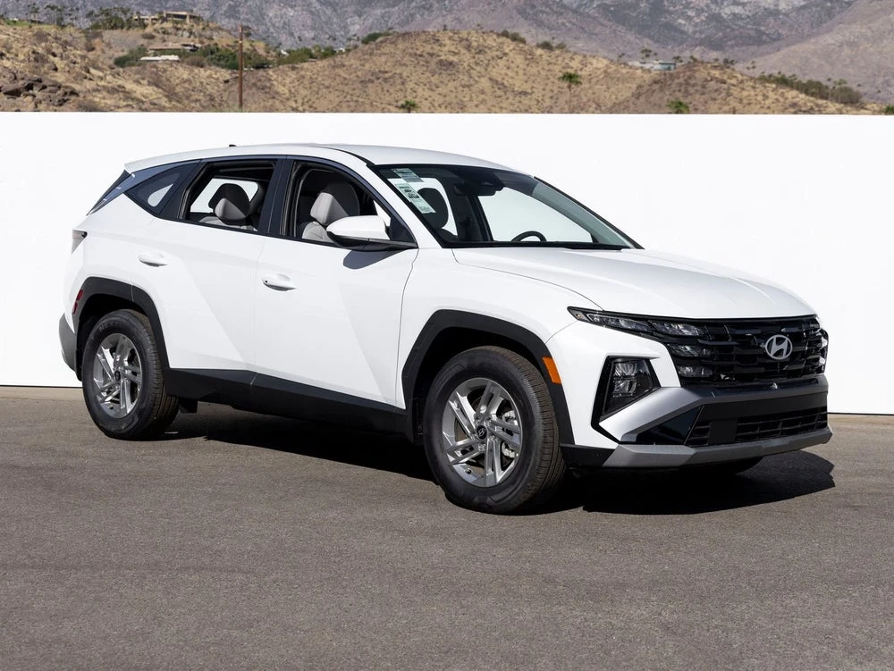 2026 Hyundai Tucson SE (2025 Update), 8/20
