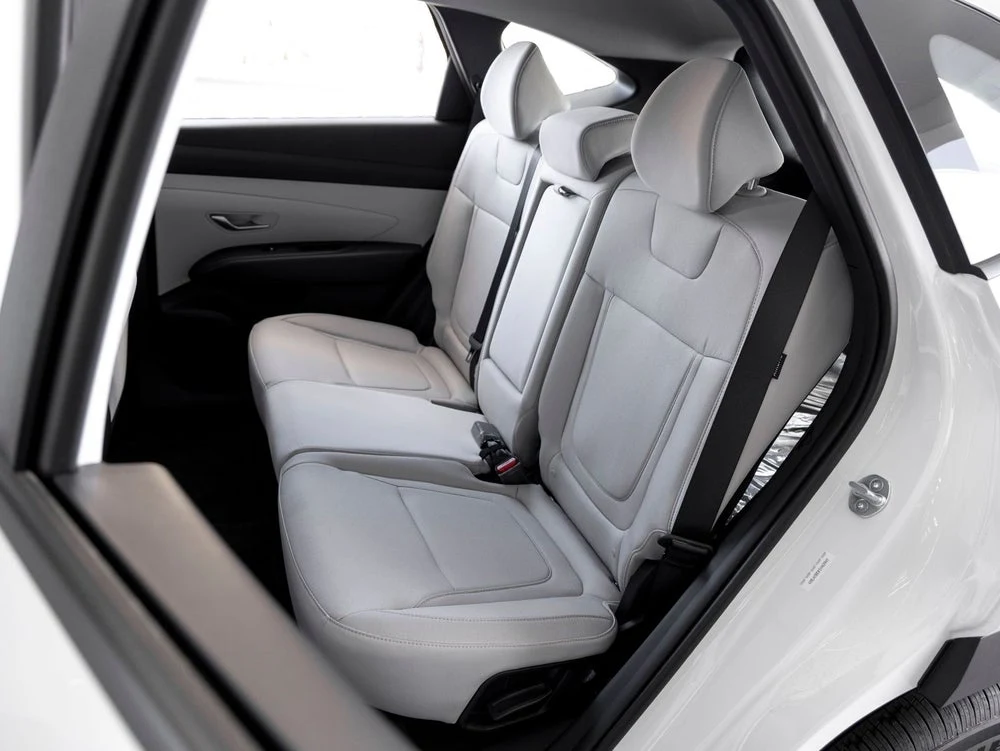 2026 Hyundai Tucson SE (2025 Update), 19/20