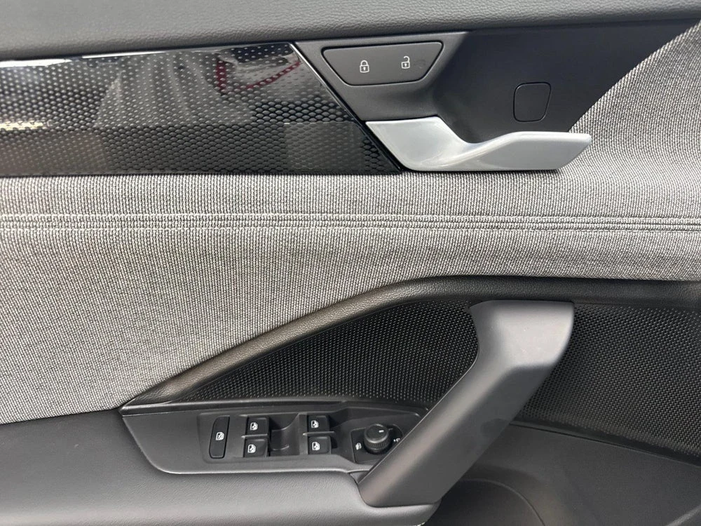 2026 Volkswagen Tiguan S (3rd Generation North America), 10/20