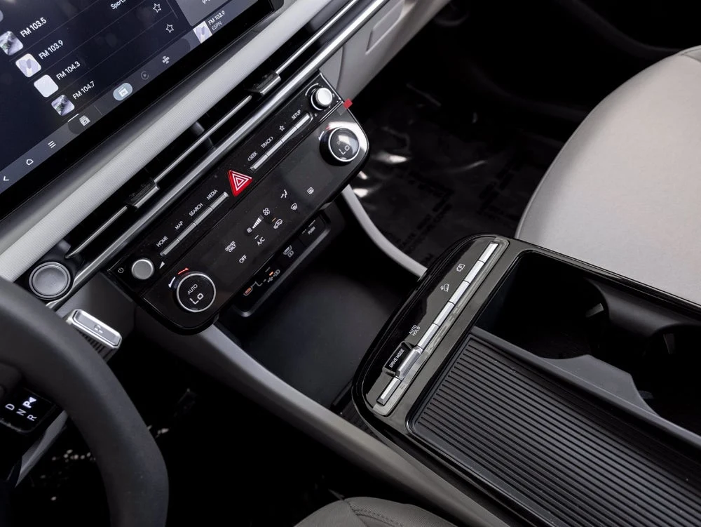 2026 Hyundai Tucson Hybrid SE (2025 Update), 17/20