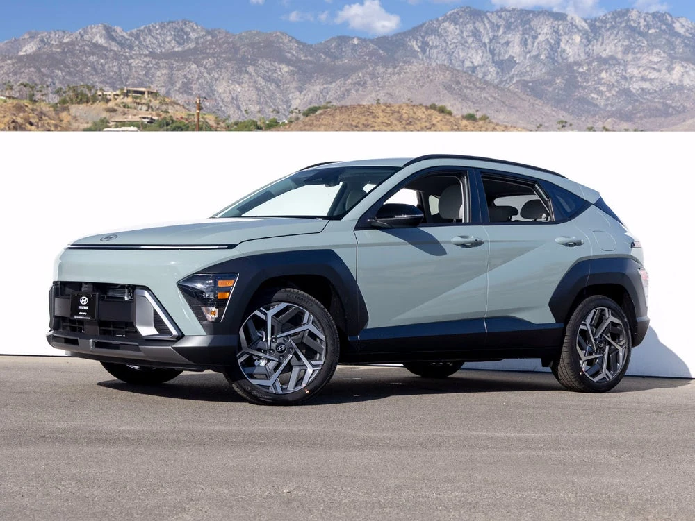 Hyundai Kona SEL Premium (SX2) · Mirage Green · Indigo Auto Group