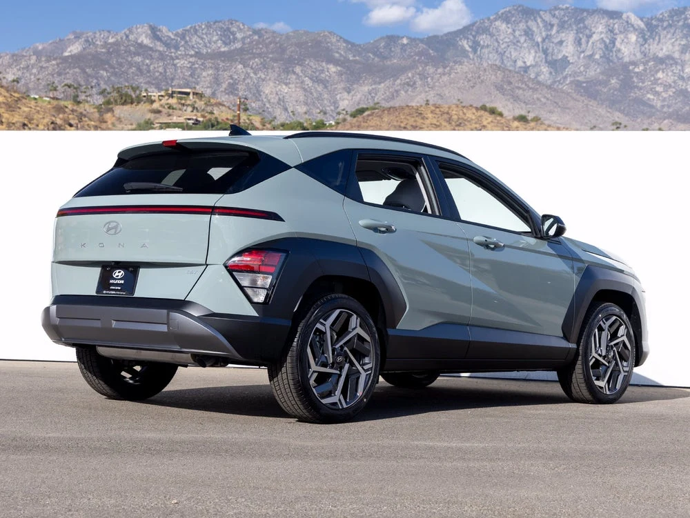 2027 Hyundai Kona SEL Premium (SX2), 7/20
