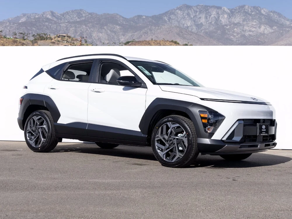 2027 Hyundai Kona SEL Premium (SX2), 8/20
