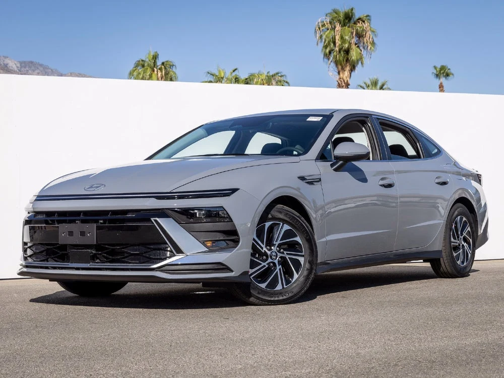 Hyundai Sonata Hybrid Blue (2024 Update) · Ny9 · Indigo Auto Group