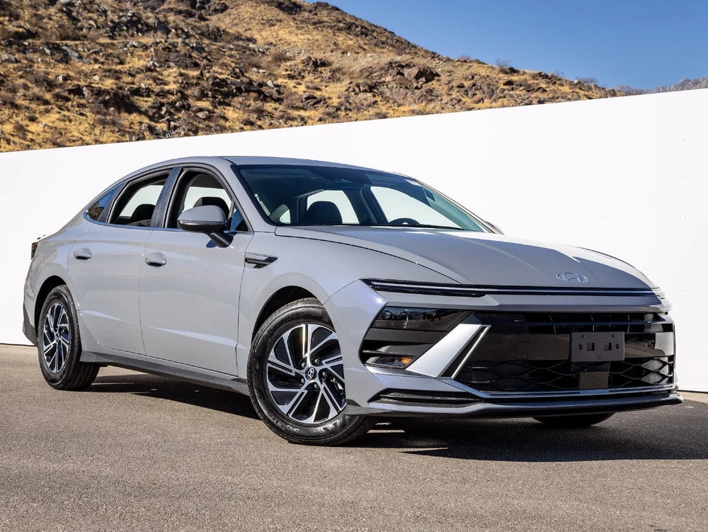 2027 Hyundai Sonata Hybrid Blue (2024 Update), 5/20