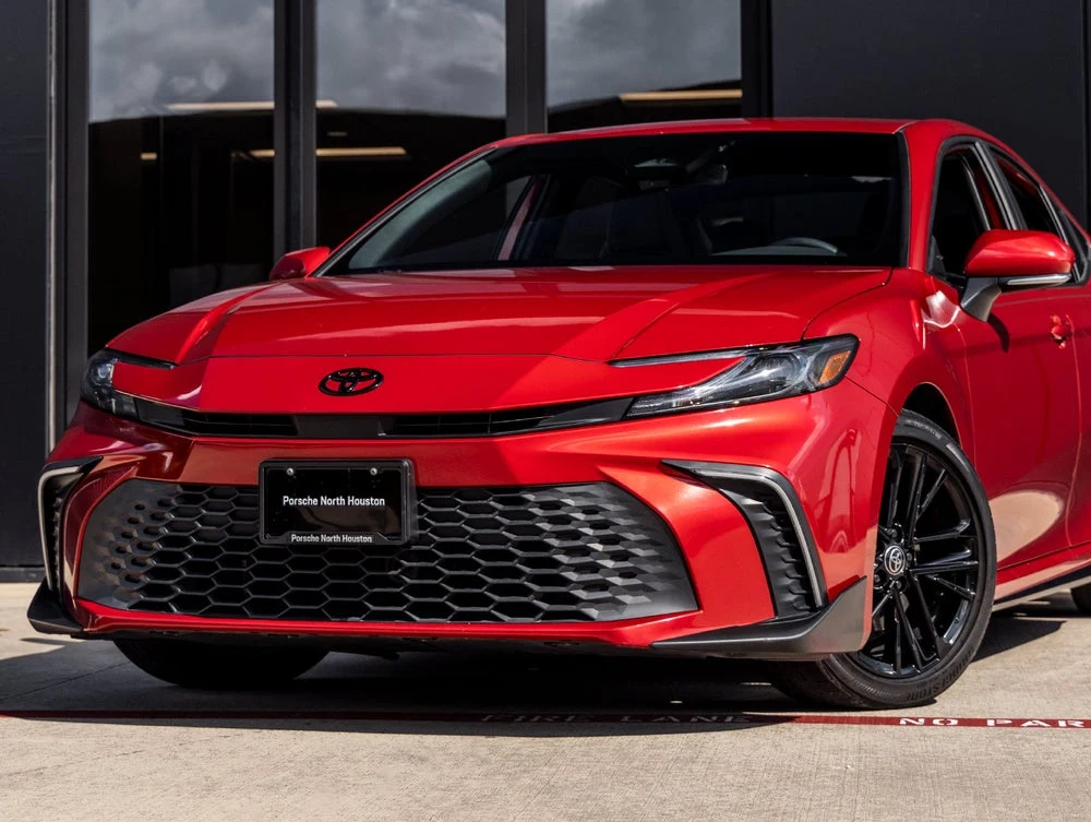 2025 Toyota Camry SE (XV80), 3/20