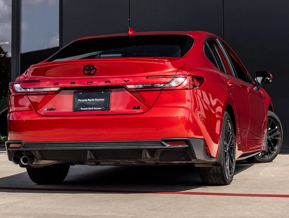 2025 Toyota Camry SE (XV80), 8/20