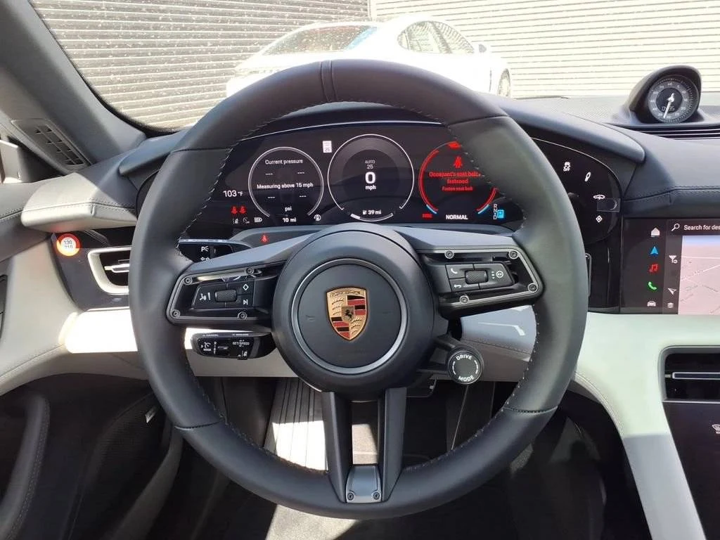 2026 Porsche Taycan 4 Sedan (2025 Update), 18/20