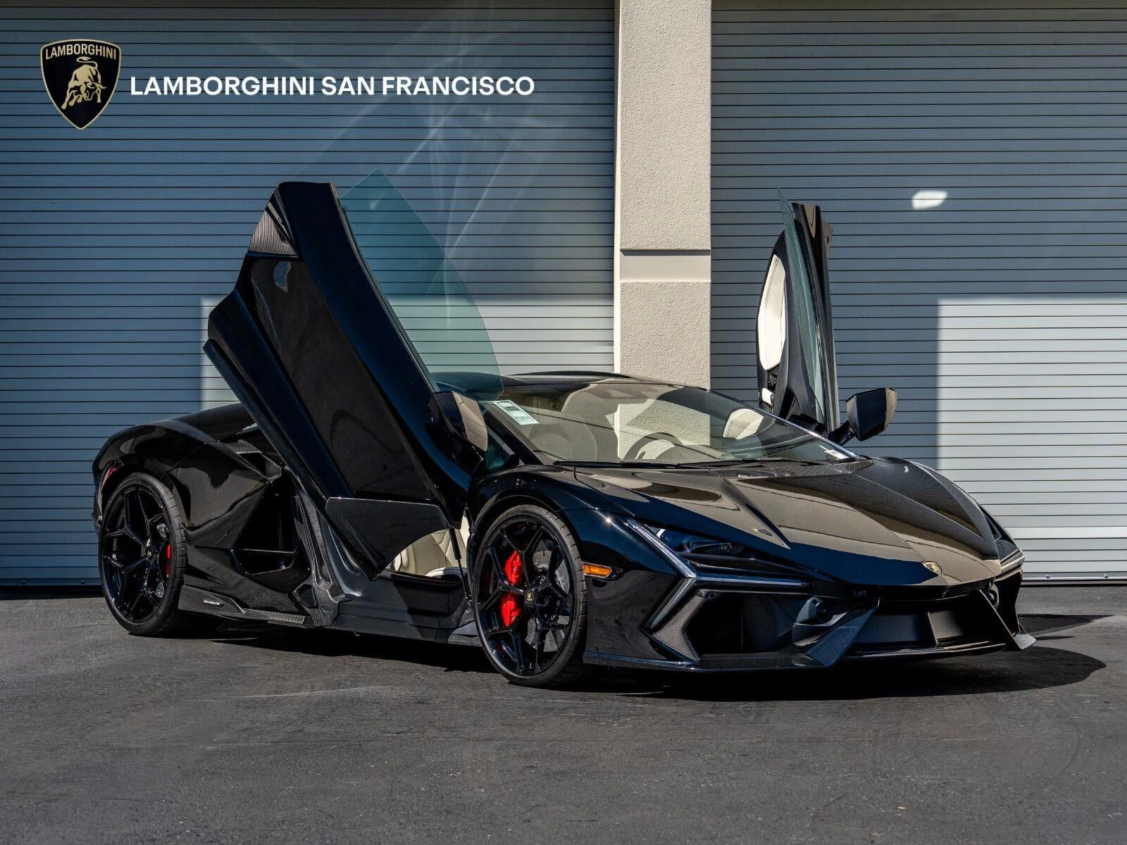 Lamborghini Revuelto · Nero Noctis Metallic · Indigo Auto Group