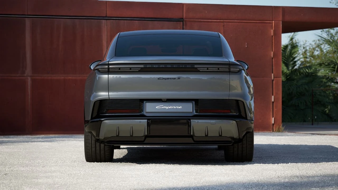 2026 Porsche Cayenne Coupé Electric (E4), 7/14