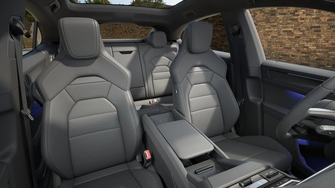 2026 Porsche Cayenne Coupé Electric (E4), 12/14
