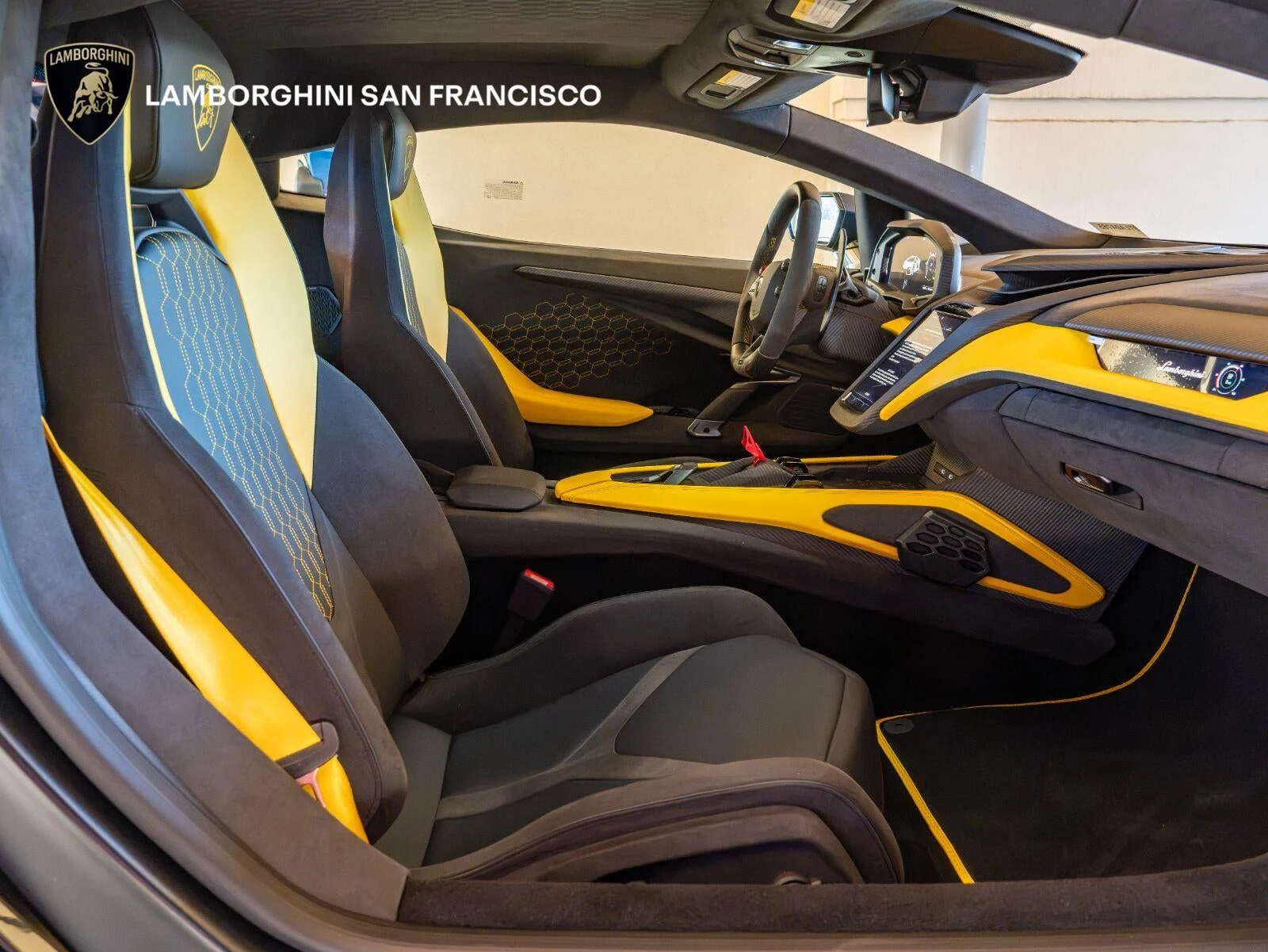 2026 Lamborghini Revuelto, 21/28