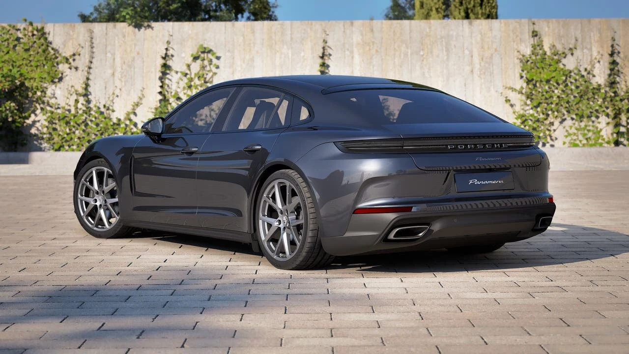 2027 Porsche Panamera (976), 3/14