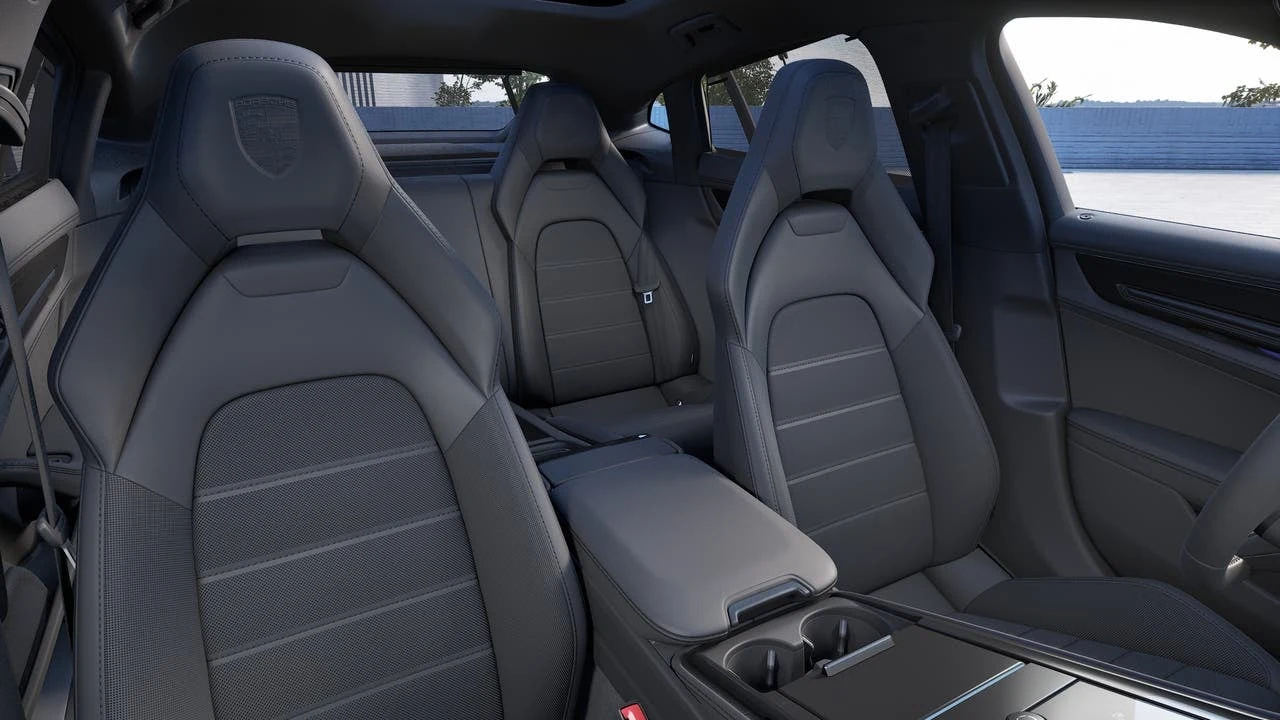 2027 Porsche Panamera 4 (976), 12/14