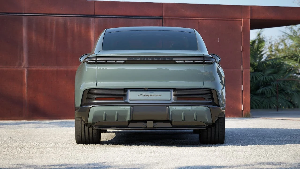 2026 Porsche Cayenne Coupé Electric (E4), 7/14
