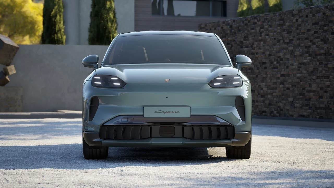 2026 Porsche Cayenne Coupé Electric (E4), 8/14