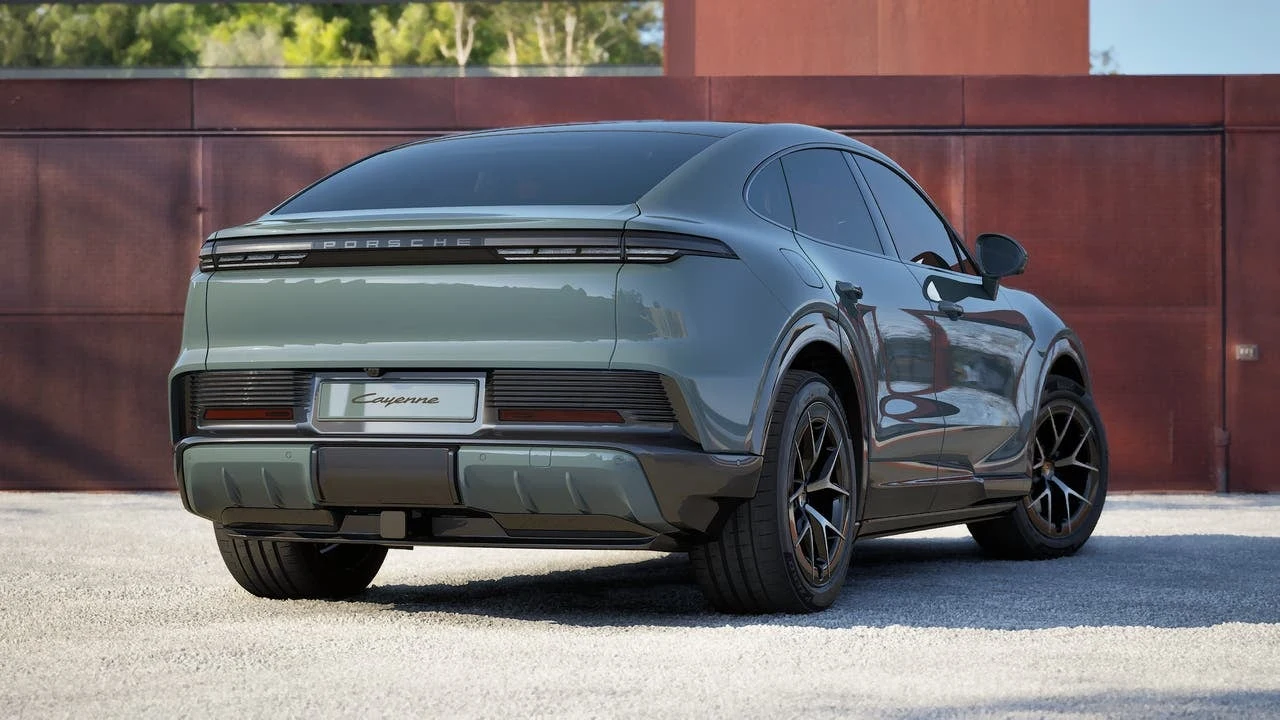 2026 Porsche Cayenne Coupé Electric (E4), 9/14